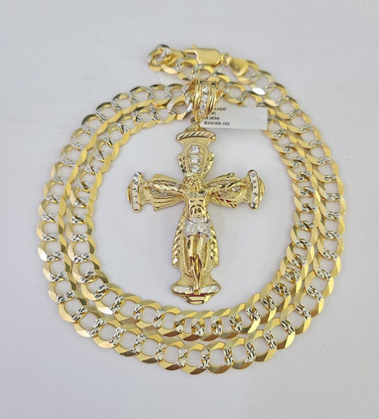 Close-up view of the 9mm diamond-cut Cuban curb chain texture and cross charm