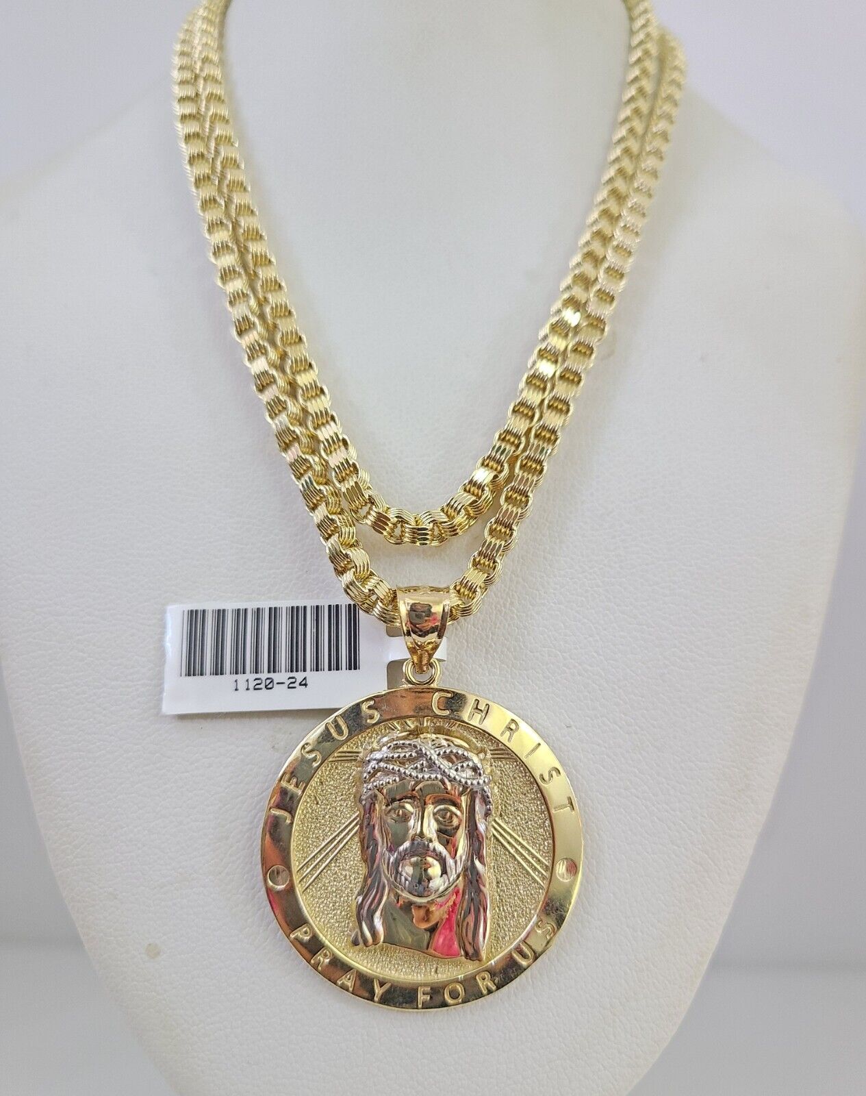 Jesus pendant craftsmanship