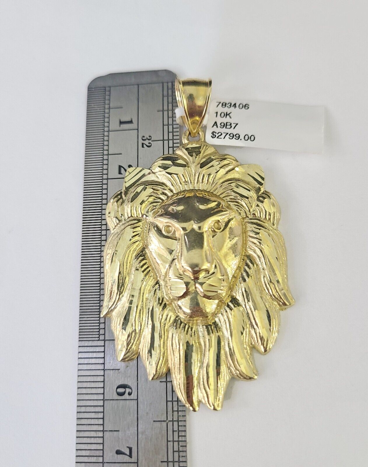 10K Franco Chain Roaring Lion Pendant Charm Necklace 20" - 26" 2.5mm Yellow Gold - GoldenlinQ