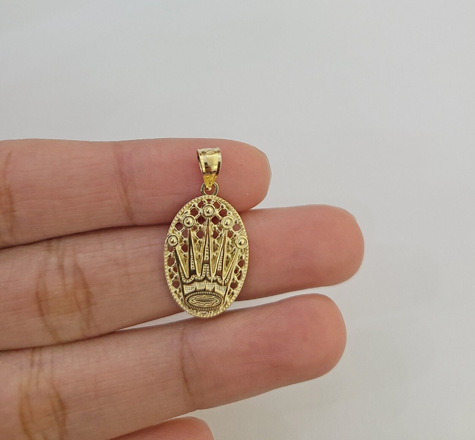 10K Yellow Gold Crown Pendent Charm 3mm Rope Chain 18" 20" 22" 24" 26" Inch - Reva Jeweler