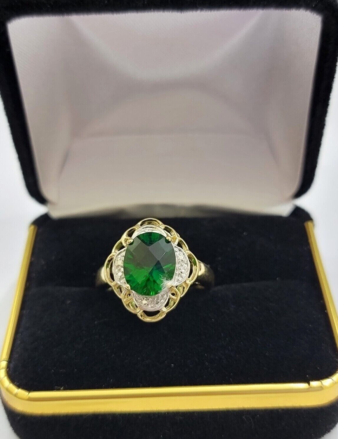 10k Yellow Gold Ladies Green Ring Women's Casual Band SALE Real 10kt Brand New - Reva Jeweler