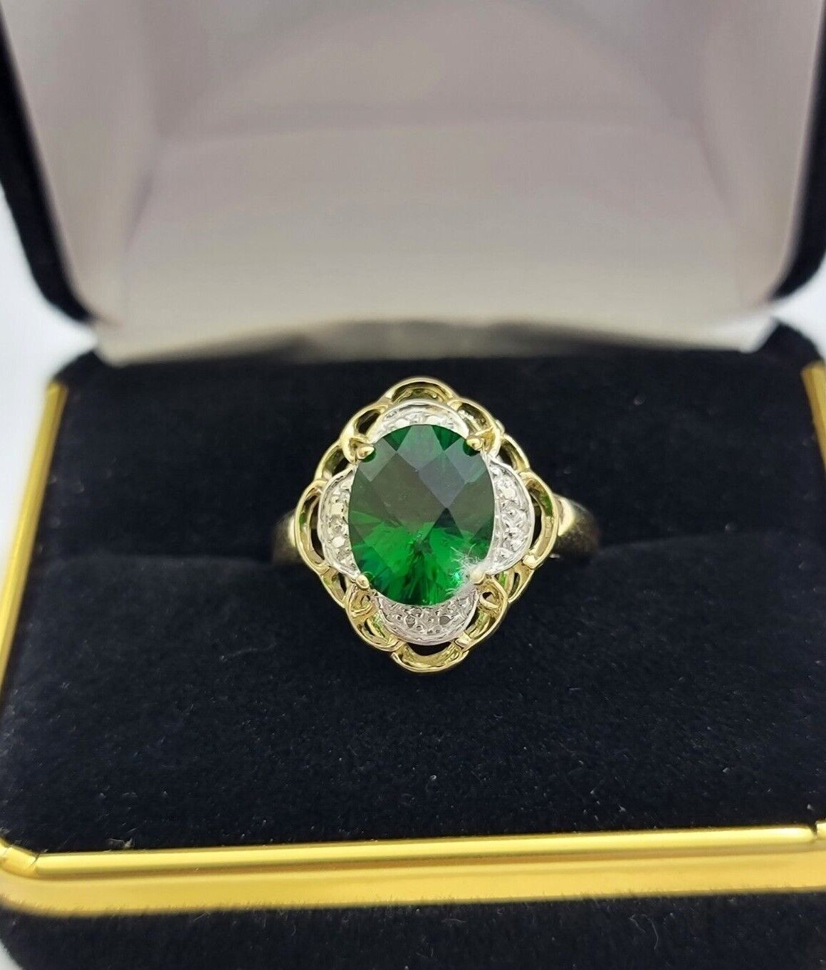10k Yellow Gold Ladies Green Ring Women's Casual Band SALE Real 10kt Brand New - Reva Jeweler