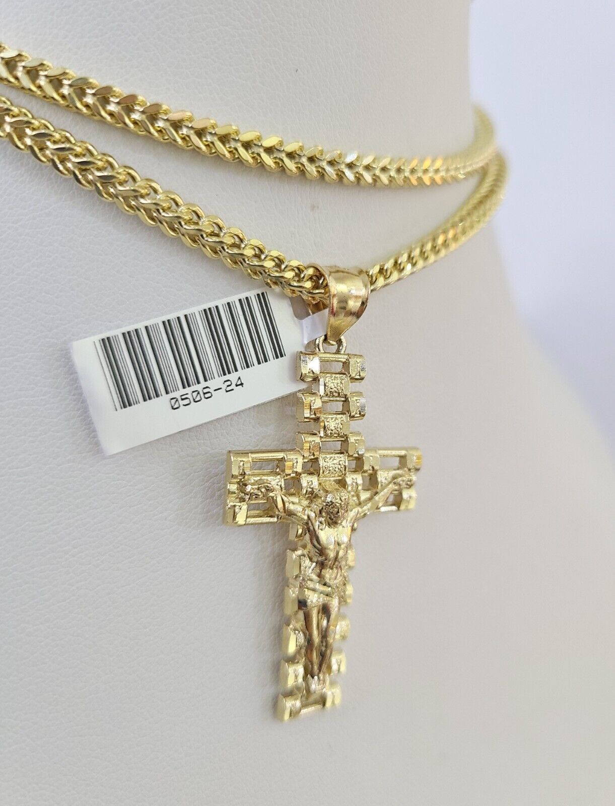 Polished 10K gold Jesus cross pendant necklace with chain links