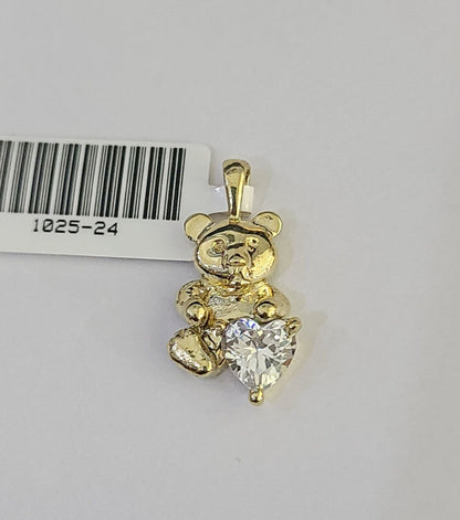Teddy bear pendant craftsmanship detail