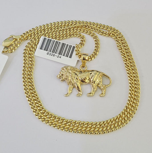 Side view of roaring lion chain