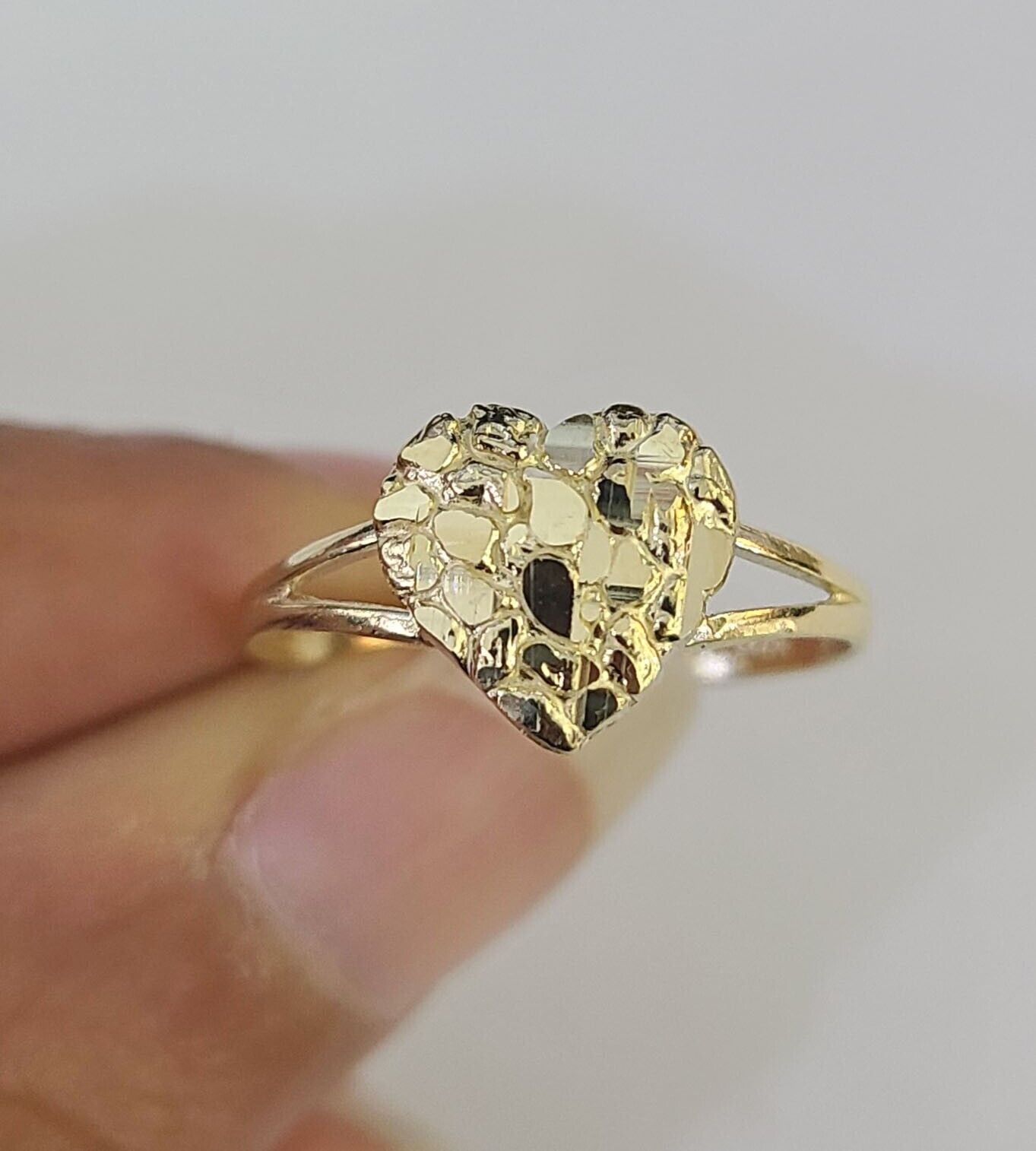 Side View Nugget Heart Ring