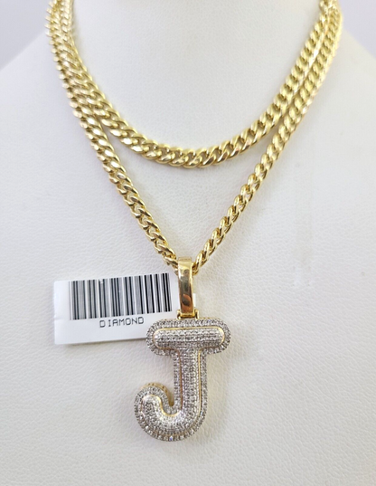 J chain clasp close-up