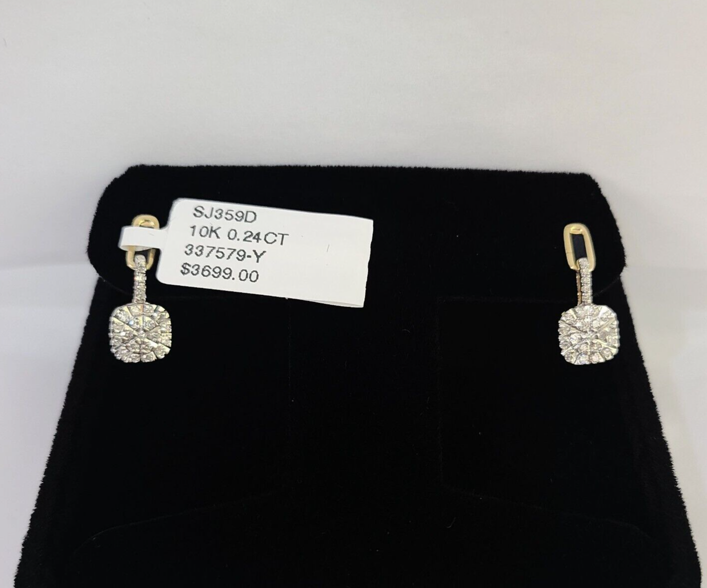 10k Diamond Cushion Earrings Ladies Drop Yellow gold Real Screw-Back studs / Women