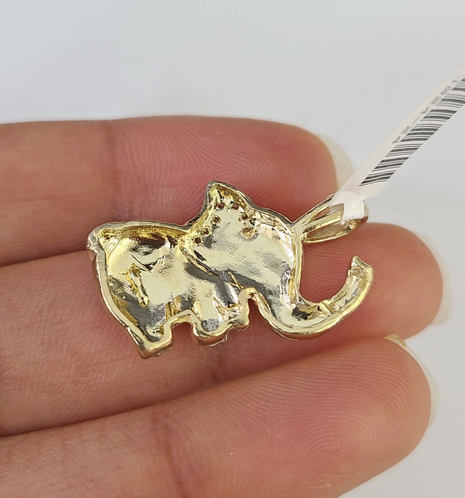 Elephant pendant close-up
