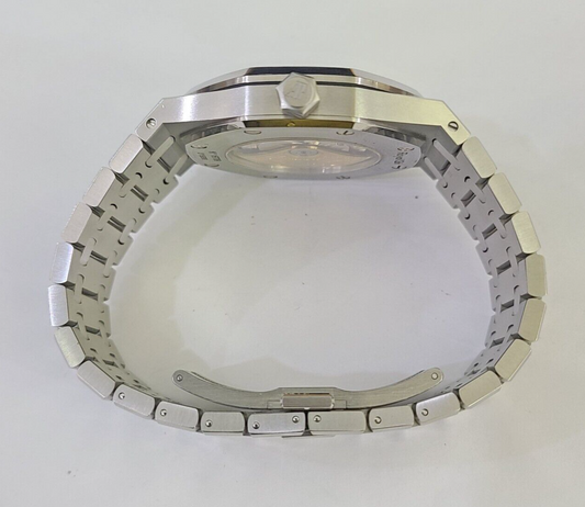 Audemars Piguet Royal Oak 41mm Watch 15400ST.OO.1220ST.02 White Dial 2016 Year
