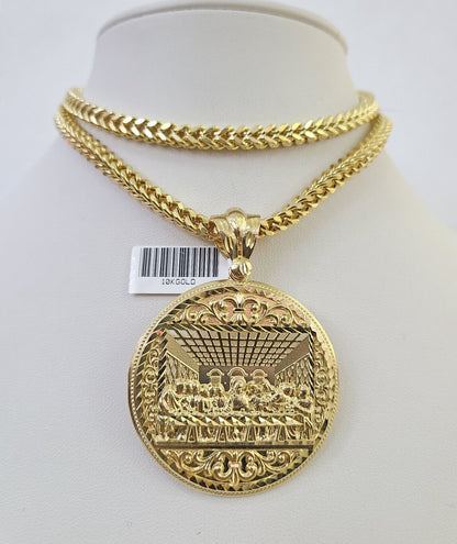 Close-up detailed view of 10K yellow gold Last Supper pendant charm