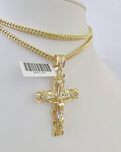 Detailed 3mm Franco chain with gold Jesus cross pendant design