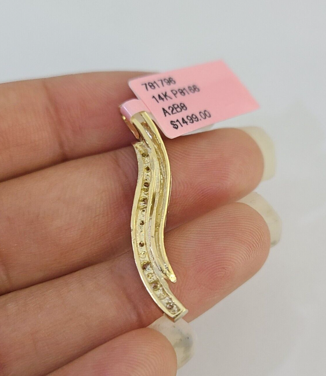 Climber pendant showcase