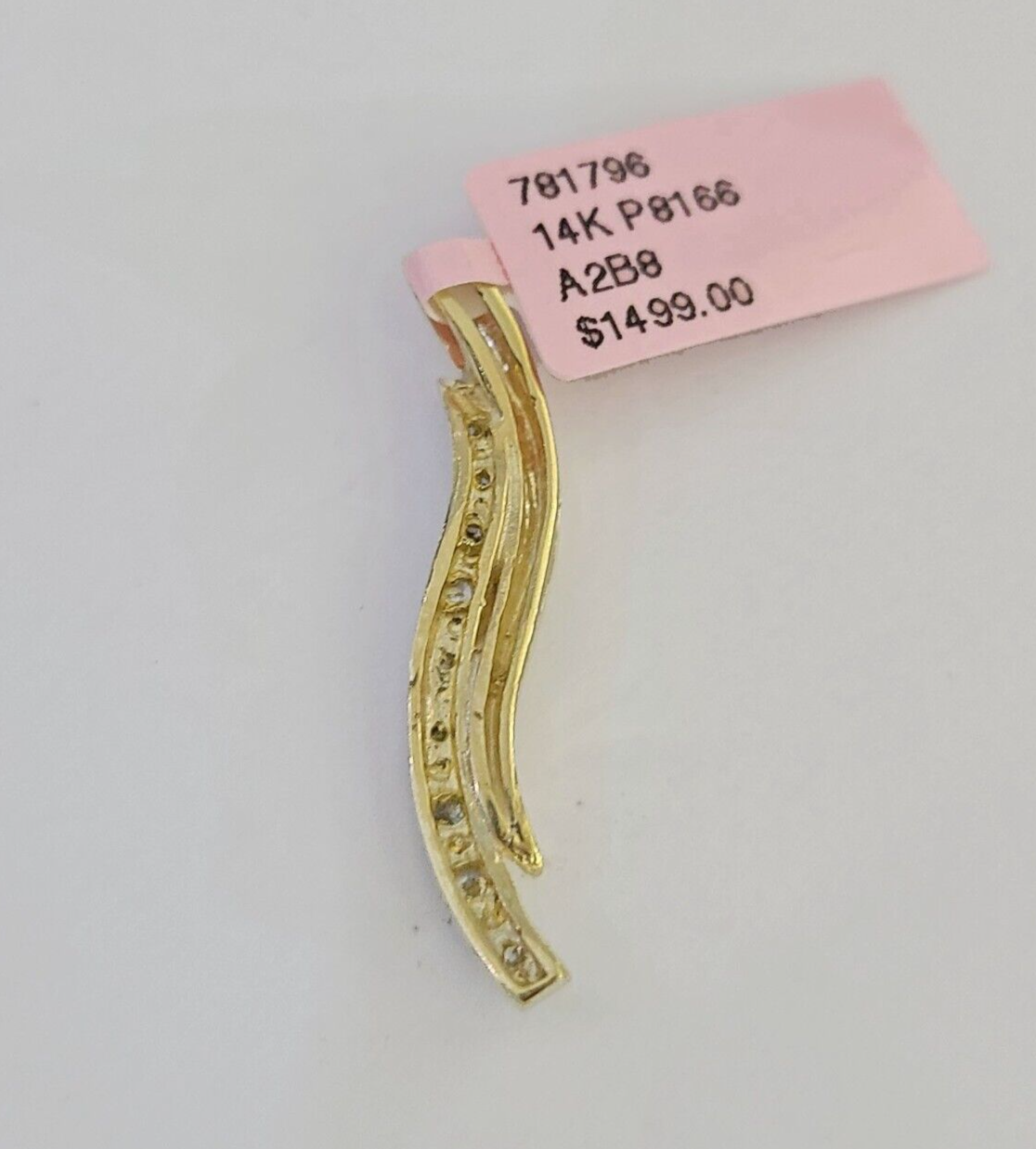 Climber pendant close-up