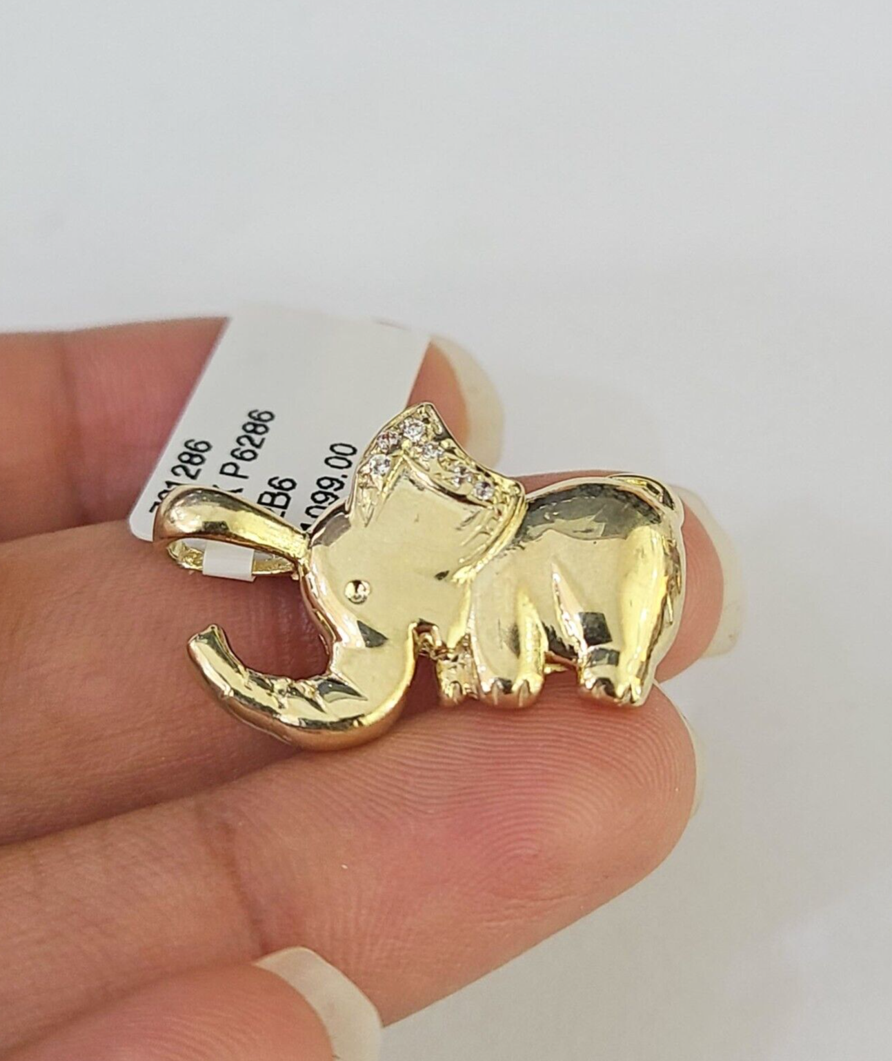 10K gold elephant pendant