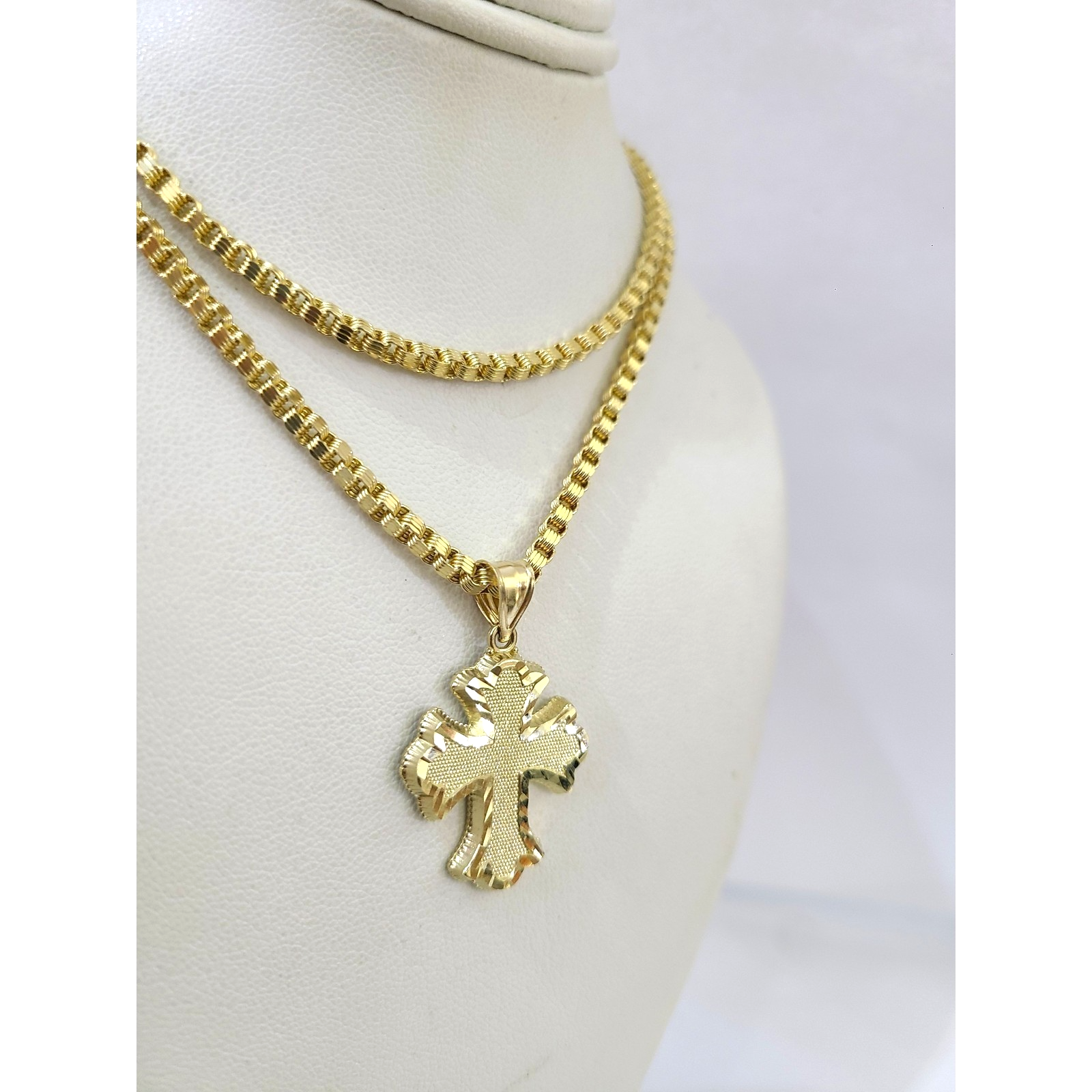 https://i.ebayimg.com/00/s/MTYwMFgxNjAw/z/stYAAeSwielqKyIG/$_57.PNG?set_id=880000500F