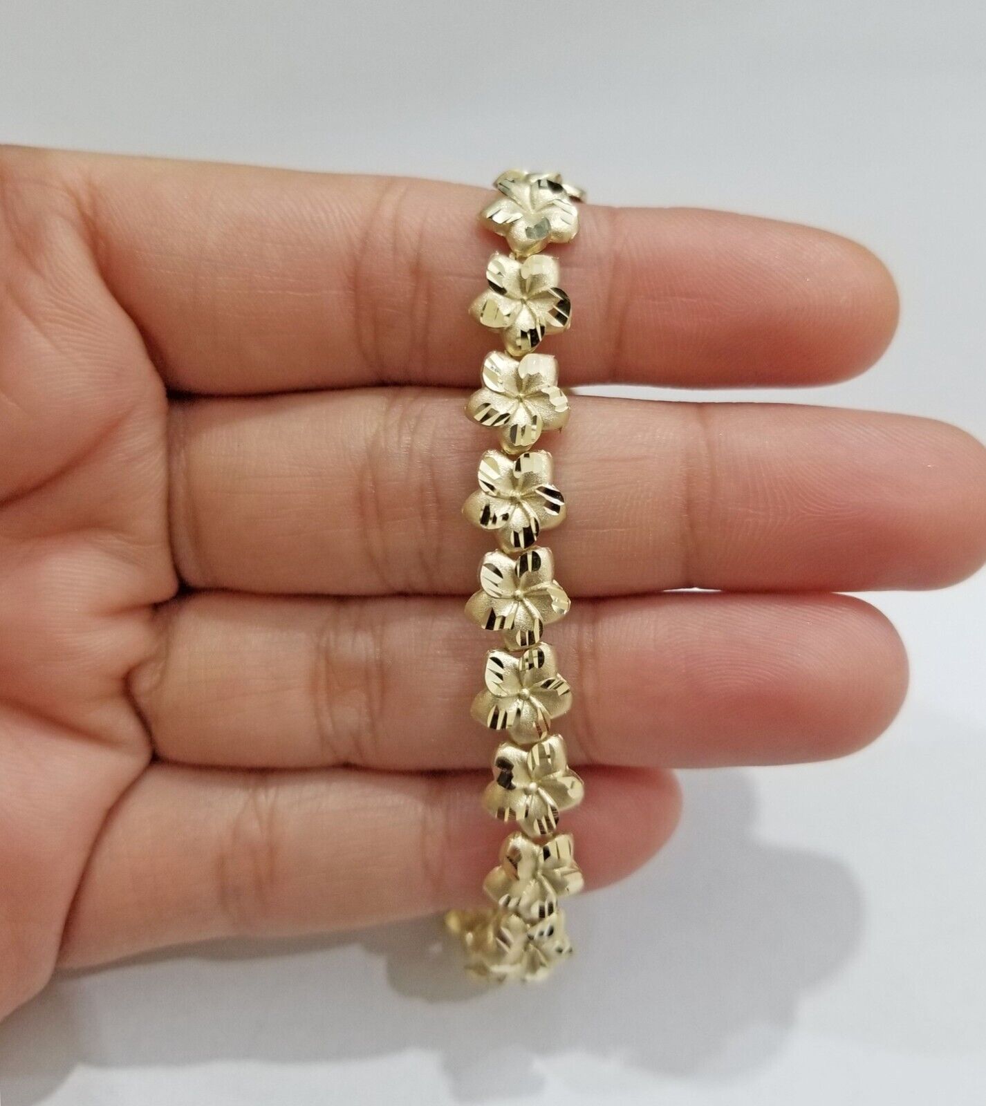 Real 10K Yellow Gold 8mm Flower Bracelet 7.5" inch 10kt Lobster lock - Reva Jeweler