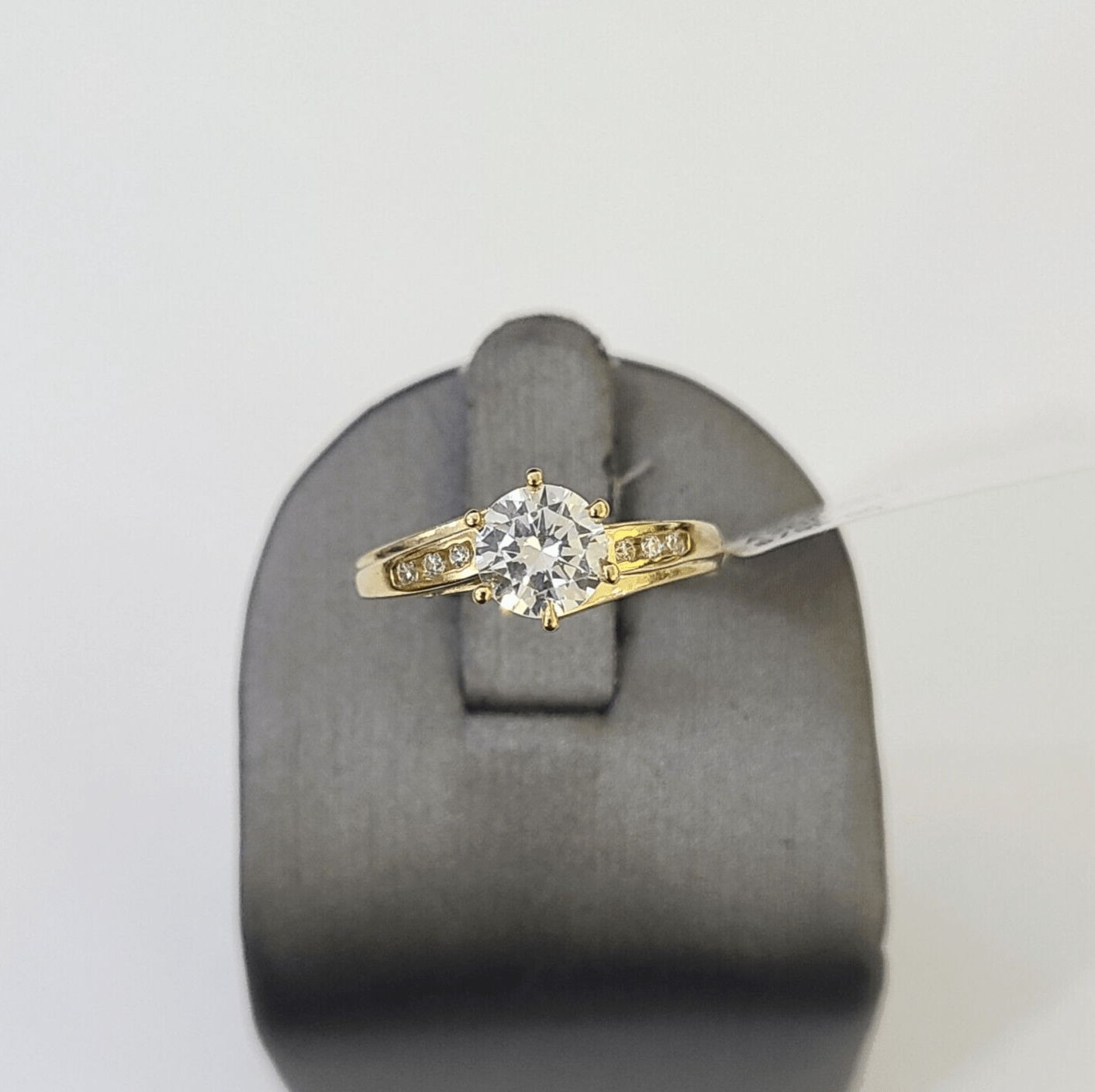 Real 10k Yellow Gold Round Stone Ring Wedding Engagement Size 7 WomensRing - Reva Jeweler