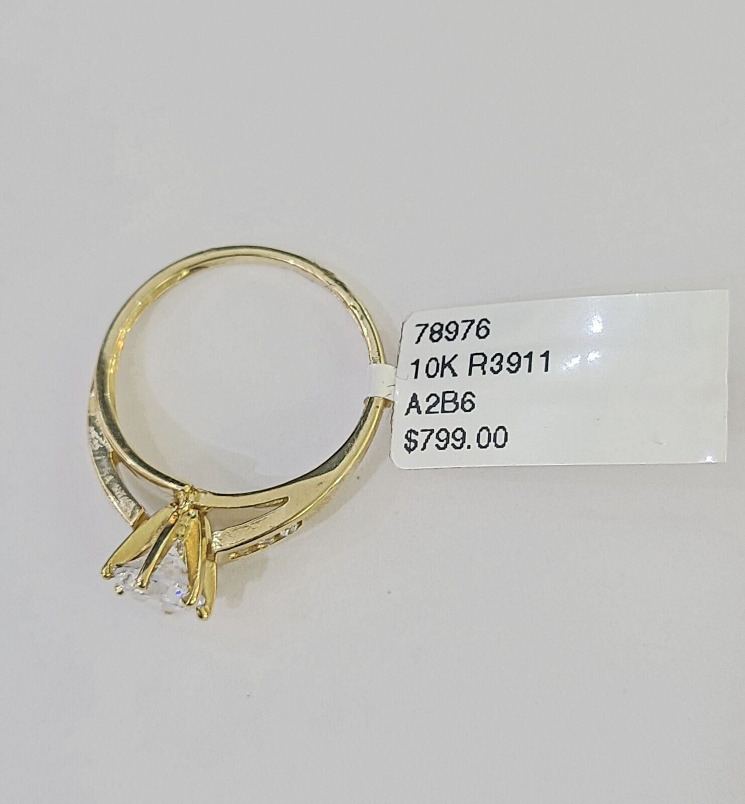 Real 10k Yellow Gold Round Stone Ring Wedding Engagement Size 7 WomensRing - Reva Jeweler