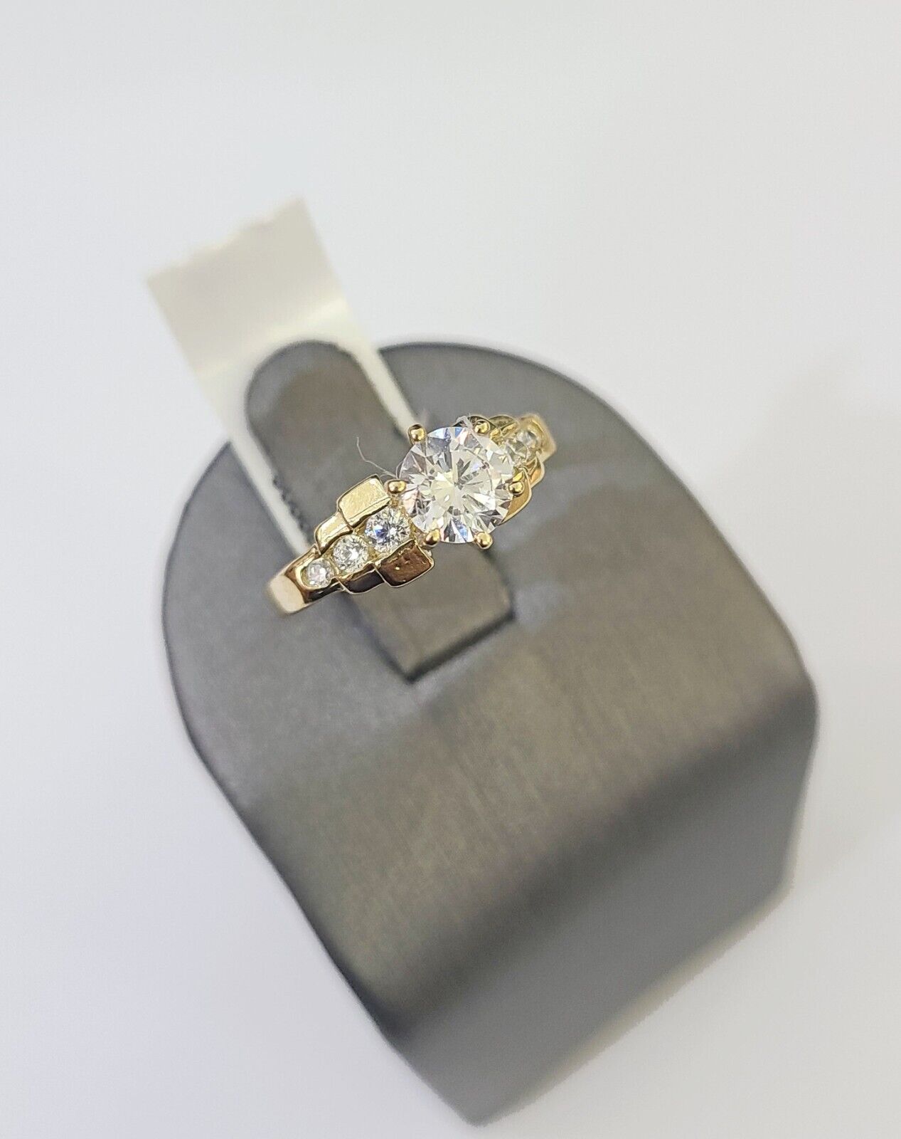 Real 10k Yellow Gold Round Stone Ring Wedding Engagement Size 7 WomensRing - Reva Jeweler