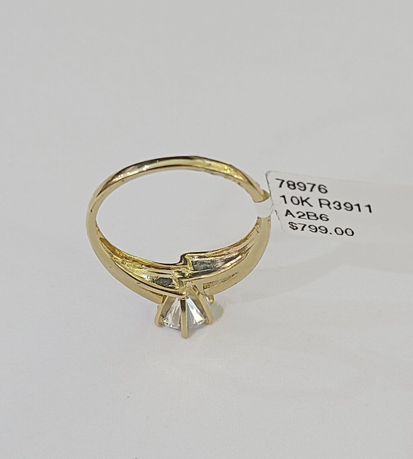 Real 10k Yellow Gold Round Stone Ring Wedding Engagement Size 7 WomensRing - Reva Jeweler