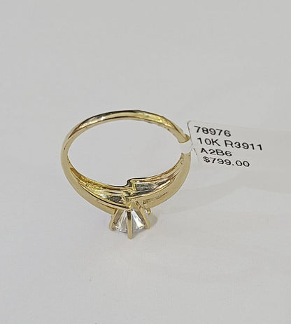 Real 10k Yellow Gold Round Stone Ring Wedding Engagement Size 7 WomensRing - Reva Jeweler
